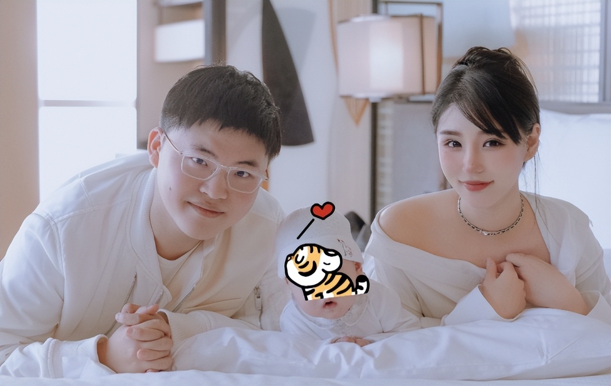 虎娘日报：全新系列逆命者皮肤原画公布GEN零封HLE完成横扫