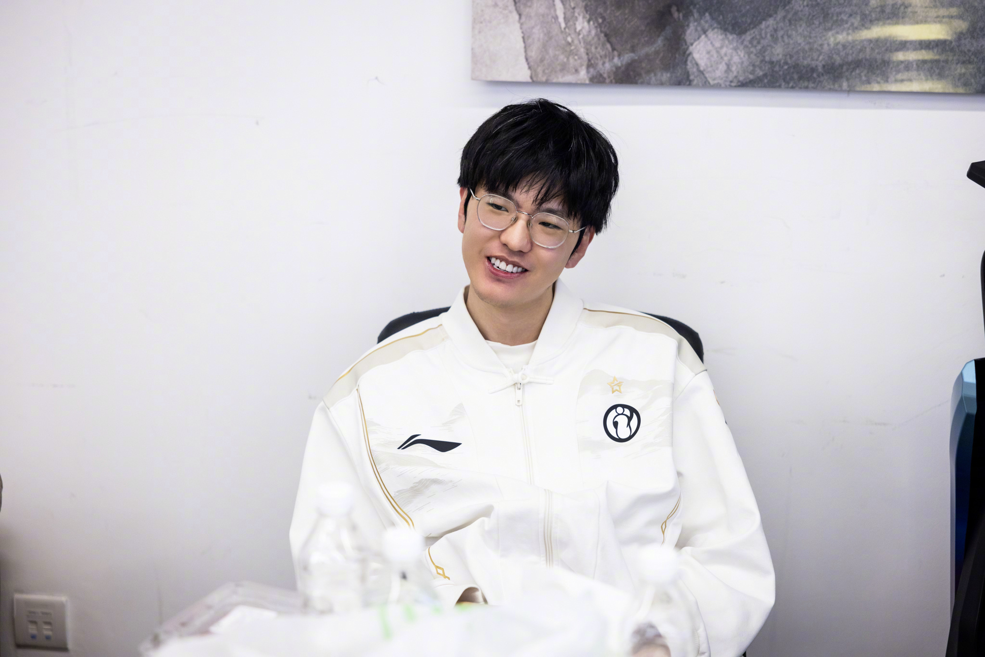 虎娘日报：外媒曝出或将能键盘控制走位AL拒绝让一追二击败NIP