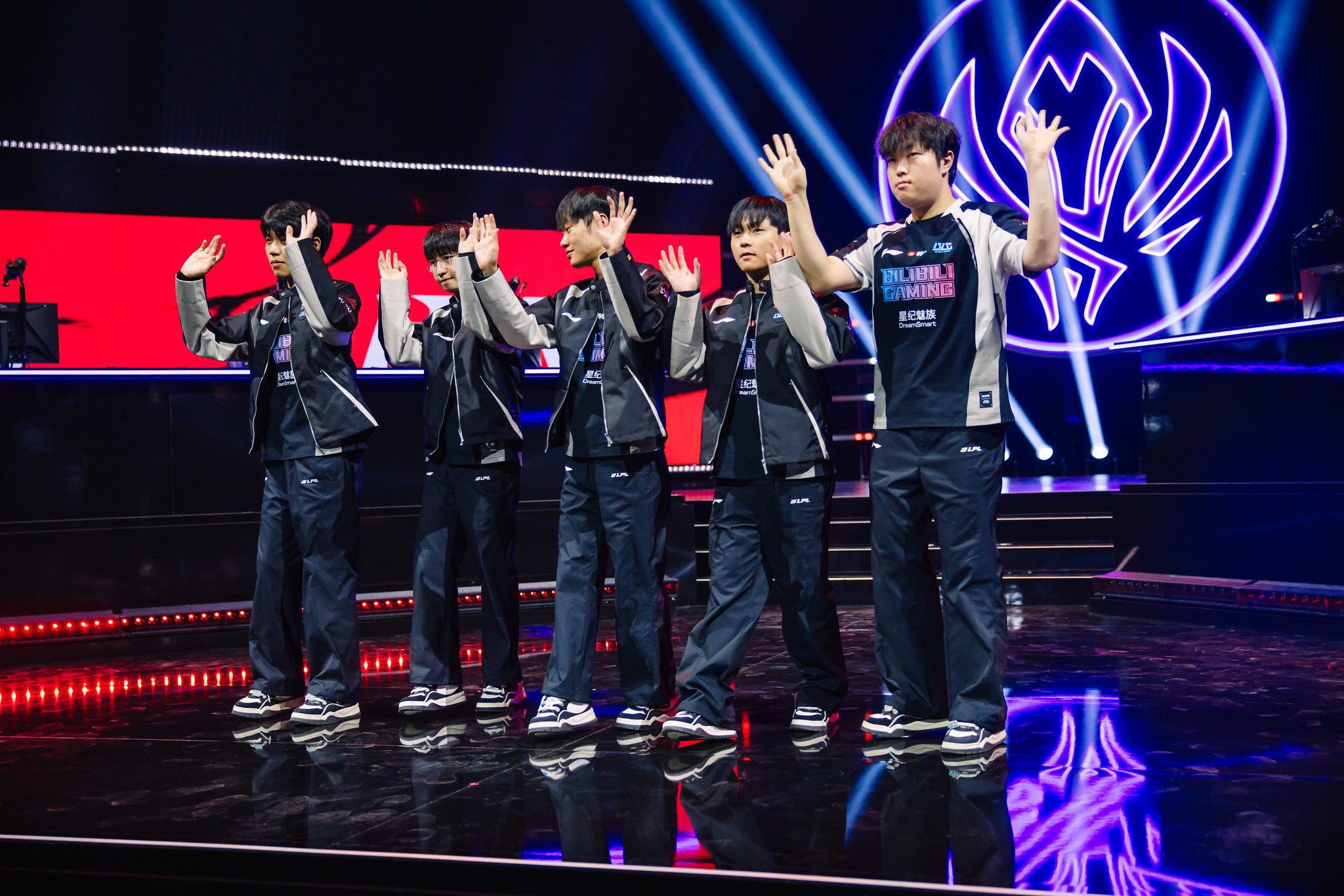 3-0击败G2成功晋级ON“神牛”冲锋陷阵开团如神，BLG