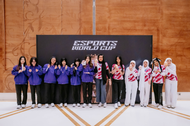 2025电竞世界杯・决胜巅峰国际女子邀请赛小组赛正式开赛