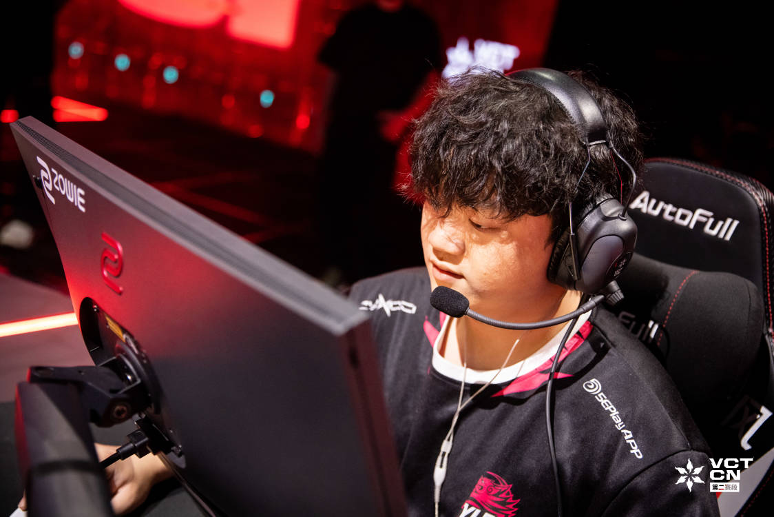 slowly莽侠三枪豪取ACE，TYL2-0横扫AG晋级六强