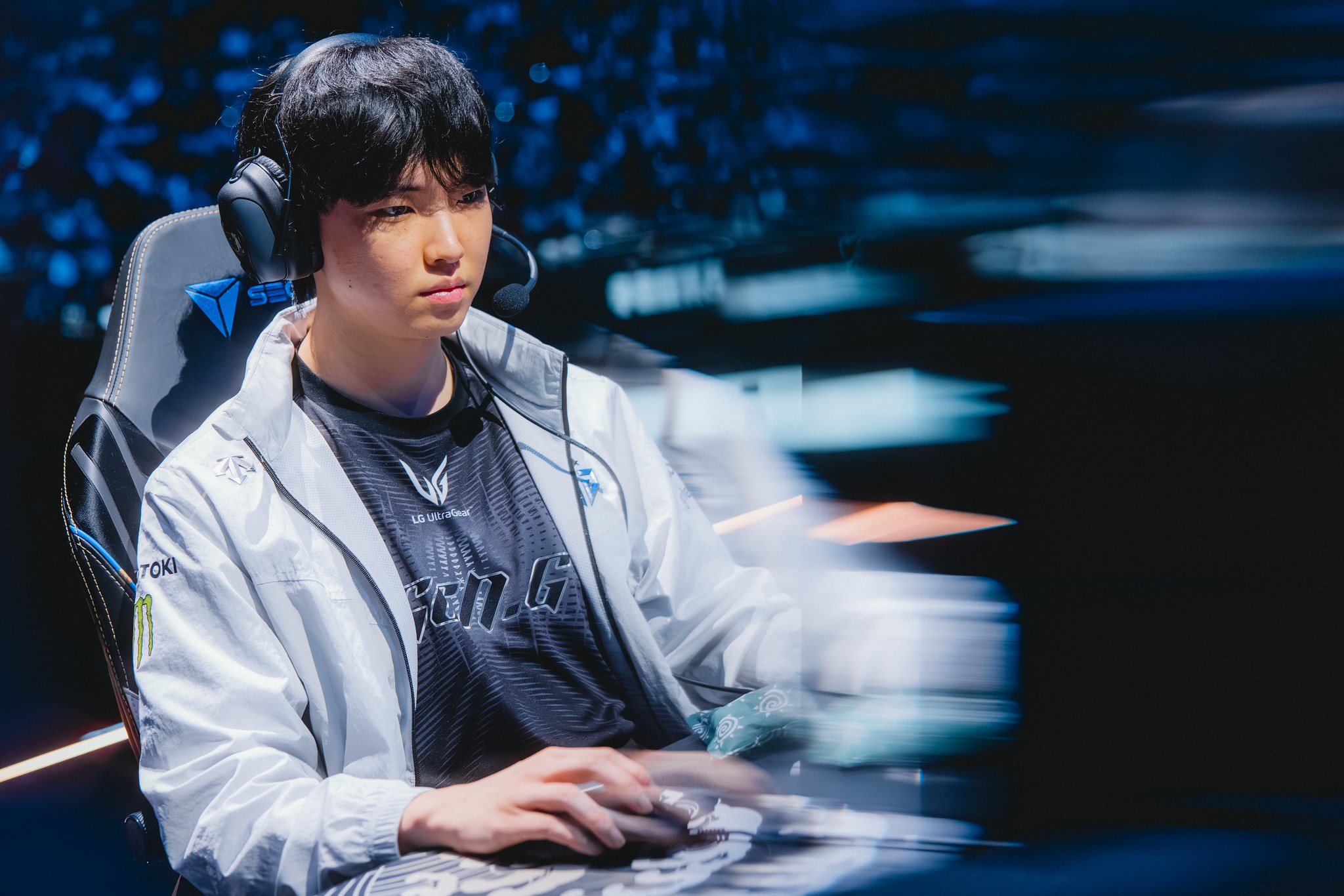 五十八分钟鏖战尽显韧性，GEN笑到最后3-1淘汰HLE